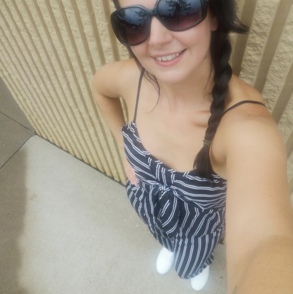 Meet your Posher, Frances - Picture 1 of 1